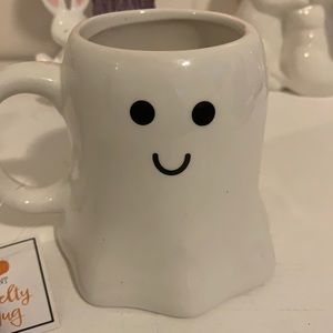 Target Spritz Smiling Ghost stoneware Mug. Brand New.